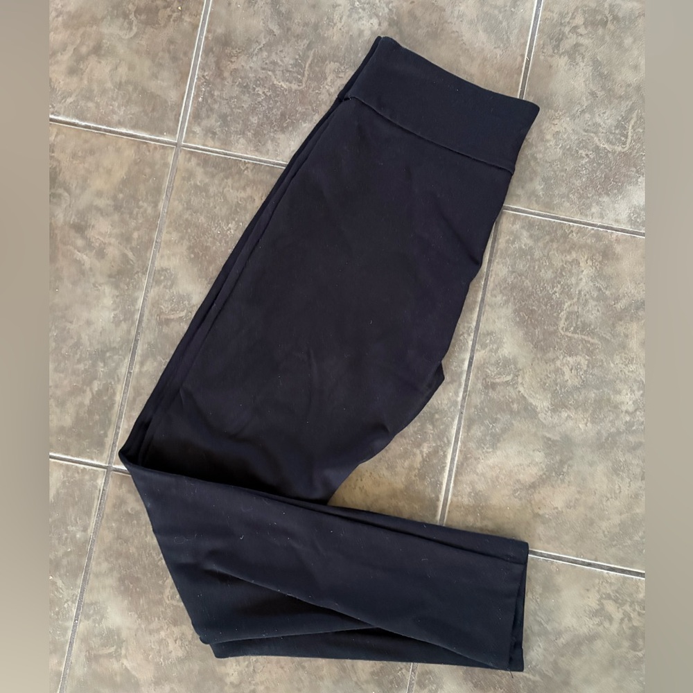 Dynamite Black Leggings